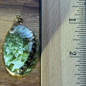 Elegant Green and Gold Pendant Seashell, reversible